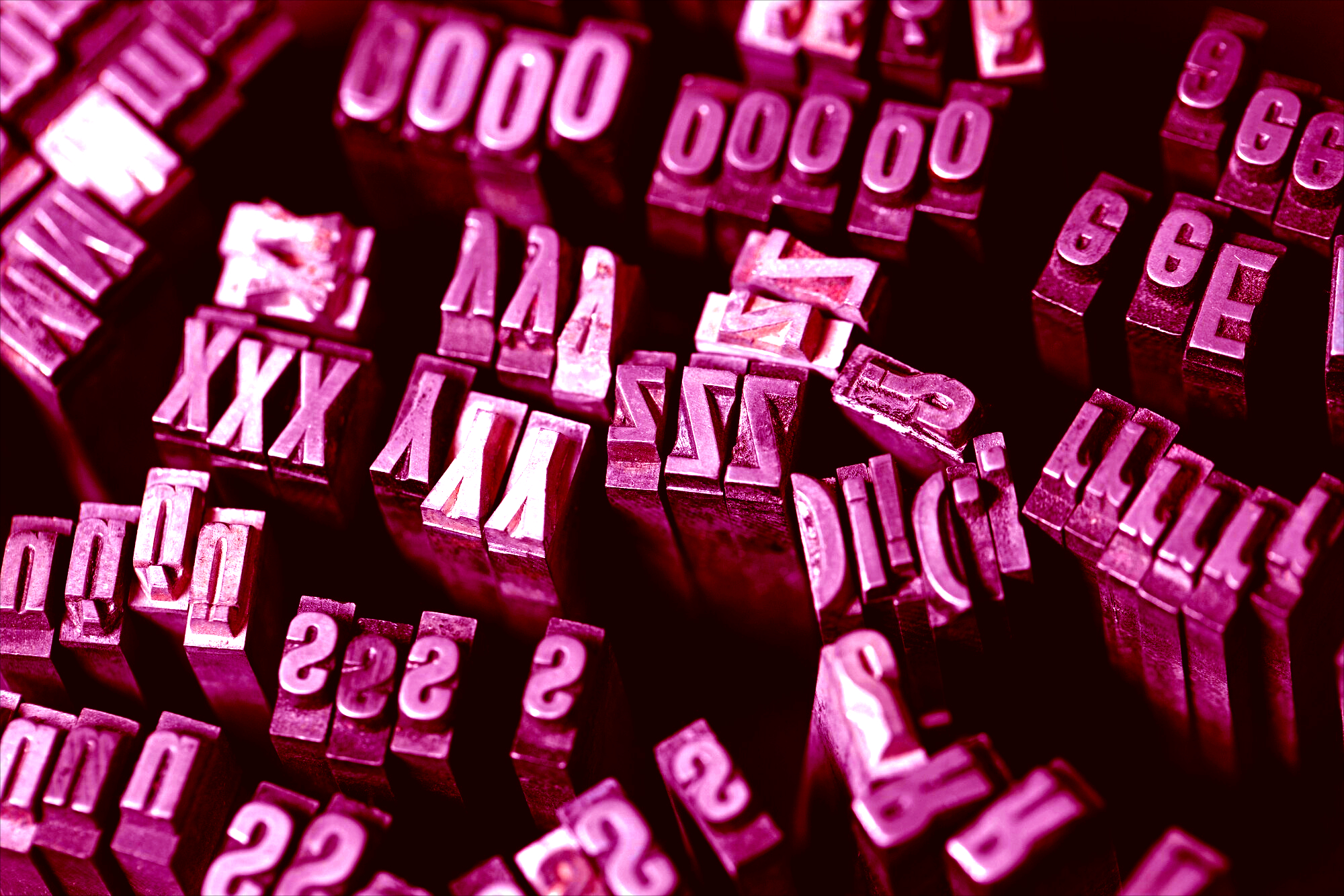 Buchstaben / Schriftsatz-Böcke als Symbolbild für Black Hat SEO / automatisierten Content